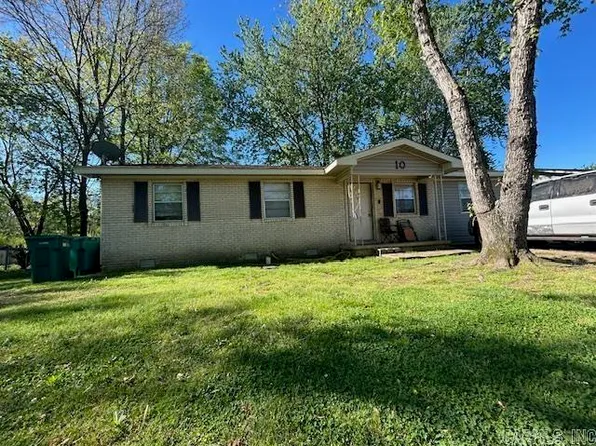 10 Parkridge Dr, North Little Rock, AR 72120