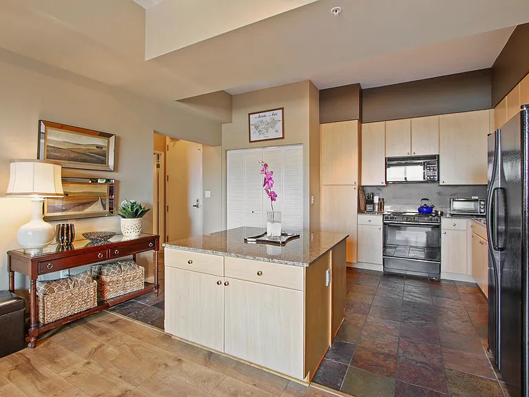 388 E Ocean Blvd #1505 — Photo 1
