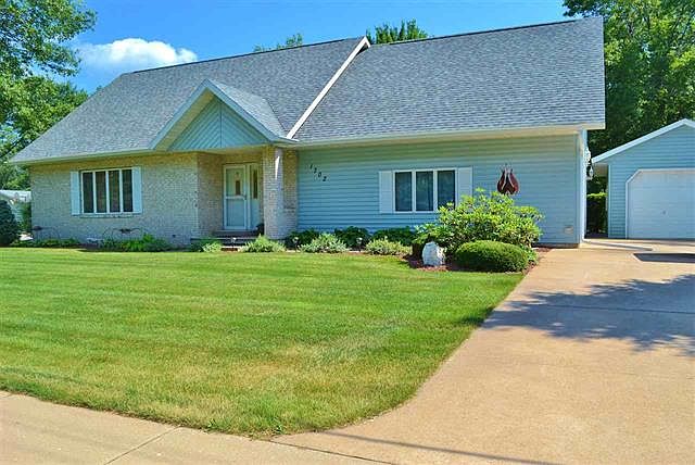 1702 Main St Mosinee WI 