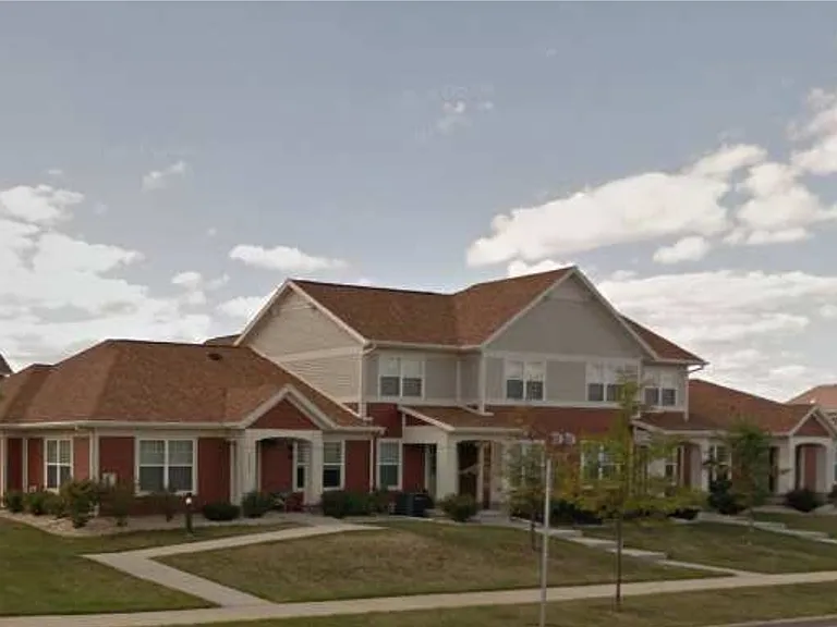 Canyon Townhomes — Photo 1