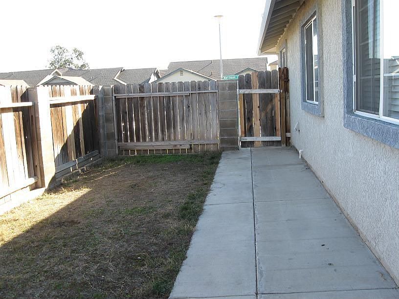 2nd image of 1131 Martinson Dr