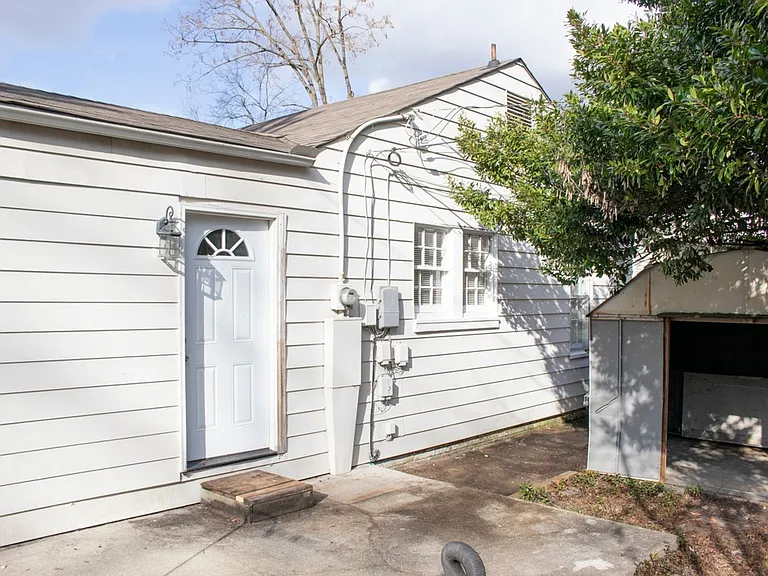 4032 Walker Blvd — Photo 5