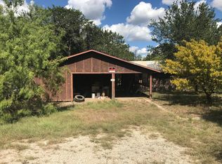 15674 State Highway 127, Sabinal, TX 78881