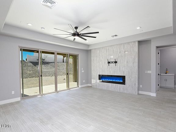 4th image of 2428 Rainbow Ave N