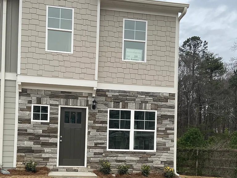 801 Ambient Way SW — Photo 1