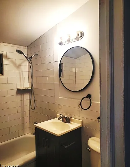 2 Leonard Pl #2B — Photo 13