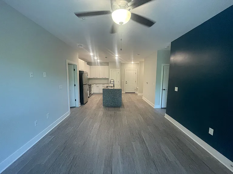 Franklin Forest New Construction 2 Bedrooms — Photo 10