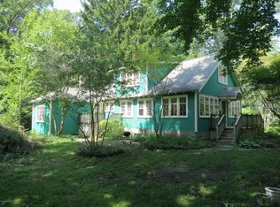 15802 Oak Ave, Union Pier, MI 49129