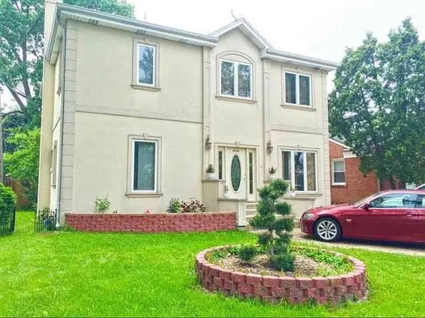 8326 Caldwell Ave, Niles, IL 60714