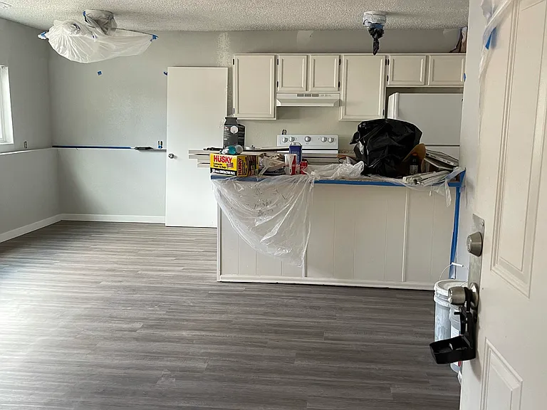 349 Gahart Dr #C — Photo 10