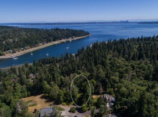 3041 Yankee Girl Cir NE, Bainbridge Island, WA 98110