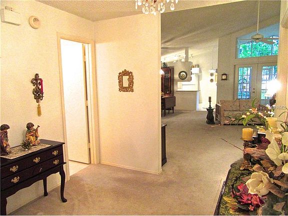 2nd image of 136 Saint Kitts Cir