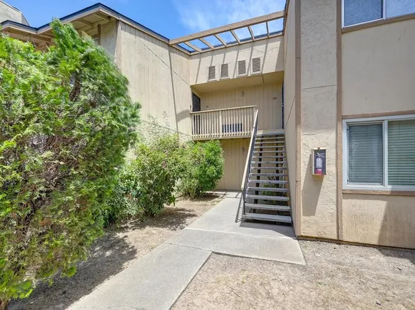 328 Northbank Ct APT 25, Stockton, CA 95207