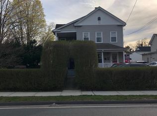 16 Walnut St FLOOR 1, Agawam, MA 01001