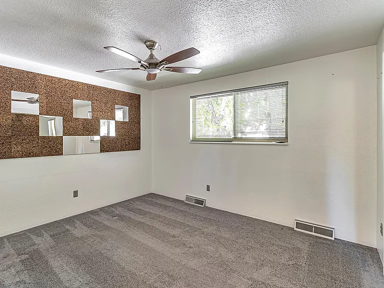 123 Orion St — Photo 14