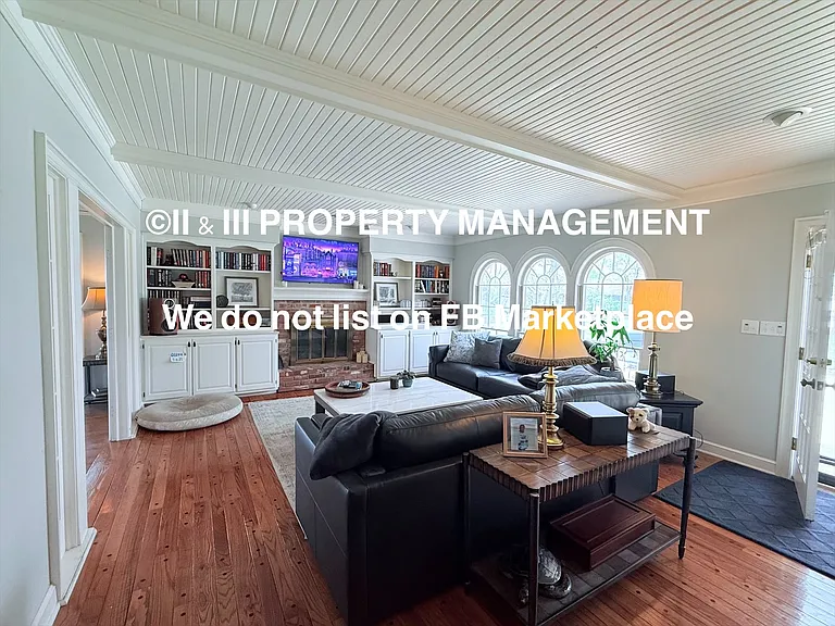 1314 W Red Bridge Rd — Photo 22