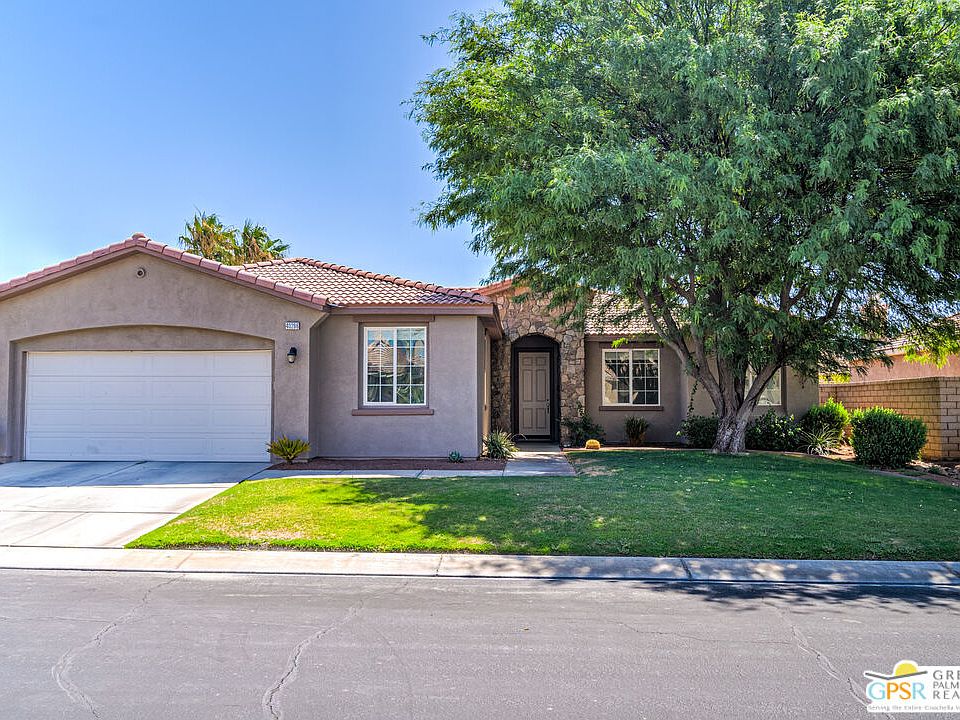 1st image of 40286 Padova Dr