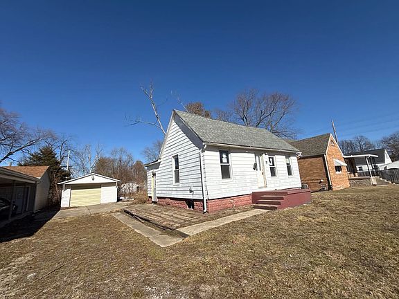 2nd image of 2365 E Converse St