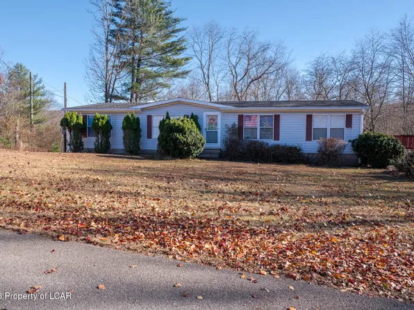 41 Browns Rd, Shickshinny, PA 18655