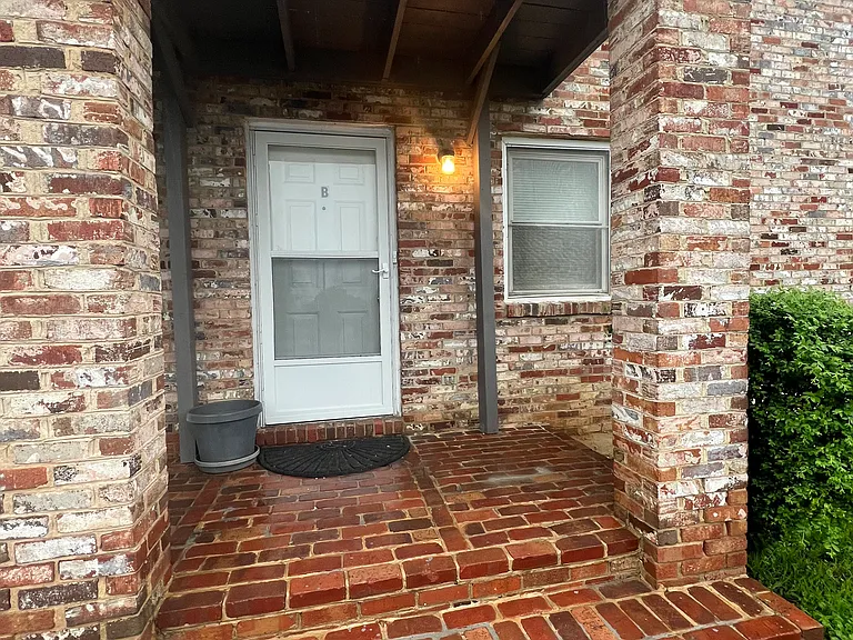 1314 Moorman Ave NW #B — Photo 2