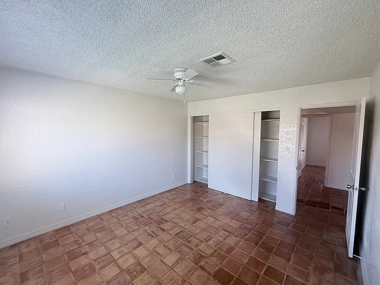 7137 W Colter St — Photo 10