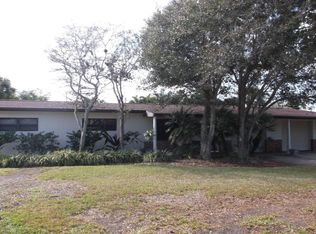 385 Cinnamon Dr, Satellite Beach, FL 32937