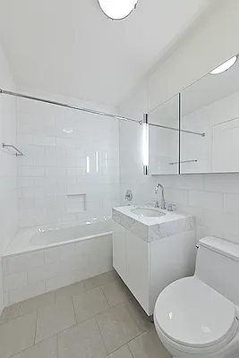 Rented by BSD Realty Worldwide Inc | media 25