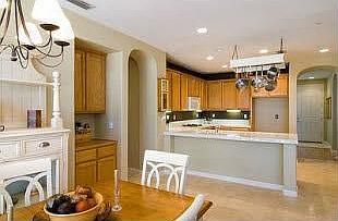 3rd image of 1800 San Diego Cir
