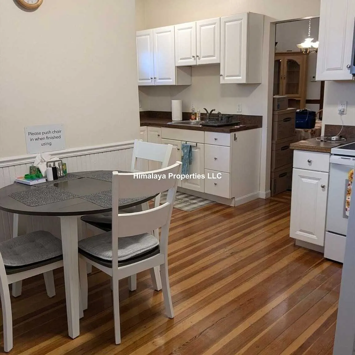 4 bed, $4,000 — Photo 1