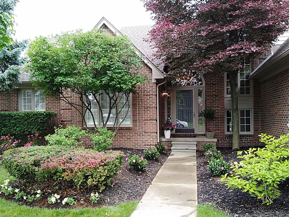 1st image of 47506 Brockmor Dr