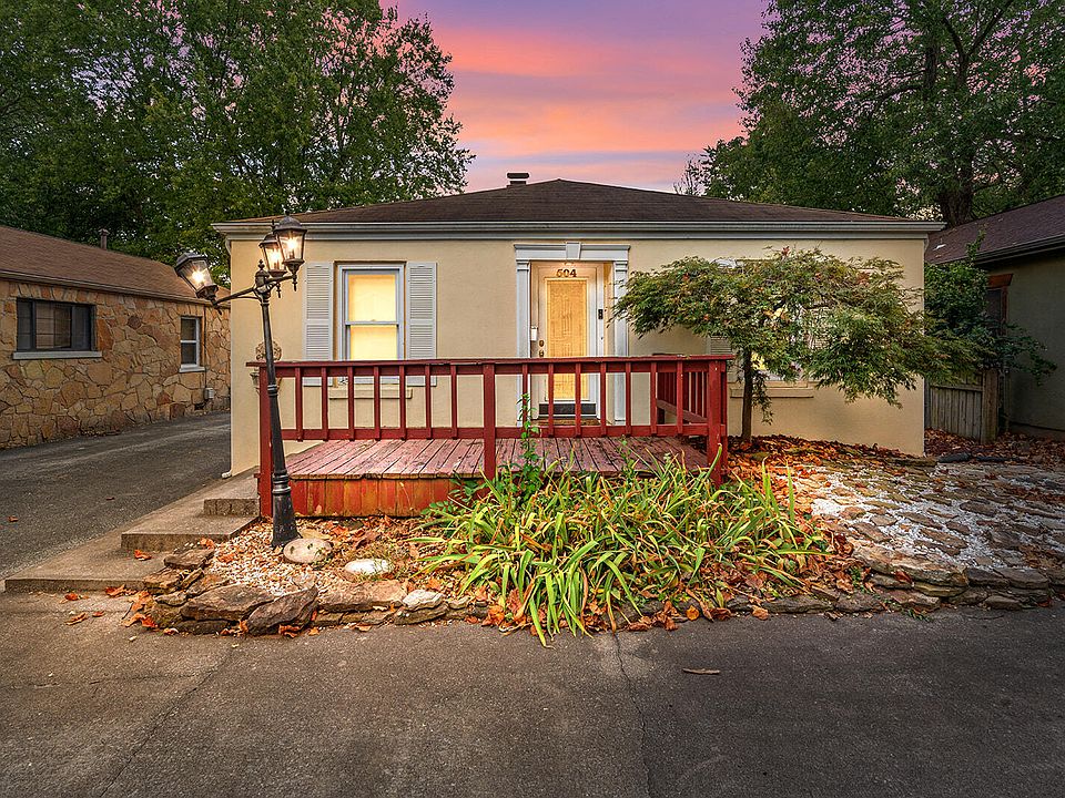 1st image of 504 E Cozy Street