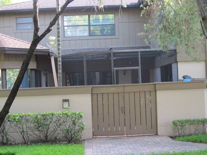 1st image of 10106 NW 52nd Ter