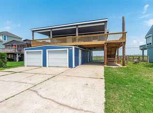 12928 John Reynolds Rd, Galveston, TX 77554