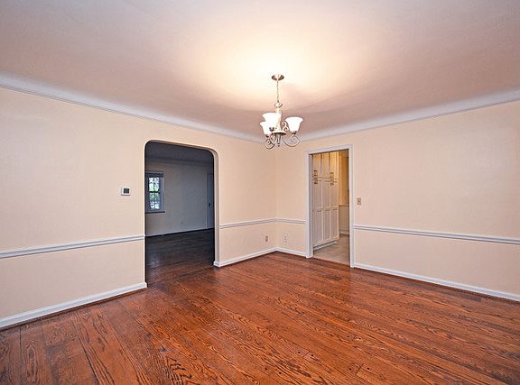 3rd image of 5762 Doerger Ln Unit 1