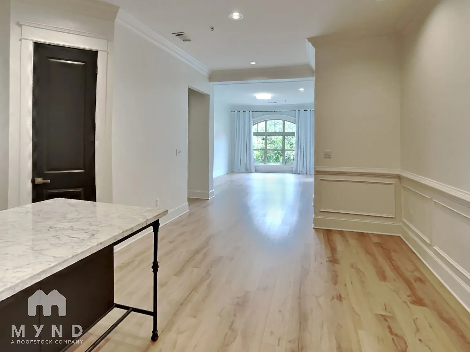 2 bed, 2.0 bath, 1419 sqft, $2,599 — Photo 4
