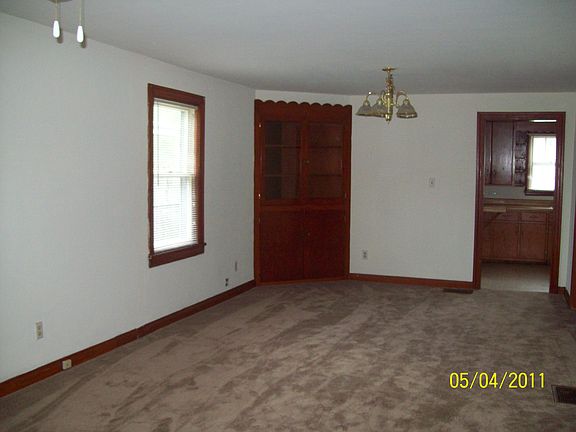 living/ dining room