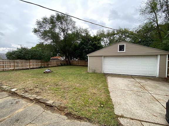 2nd image of 35229 Lewis St