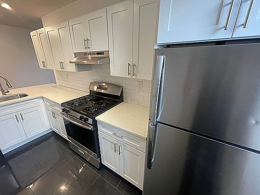 3rd image of 75-05 113th St #5K