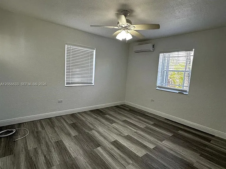 903 NE 111th St #903 — Photo 13