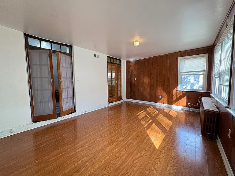 5510 Greene St #2 — Photo 6