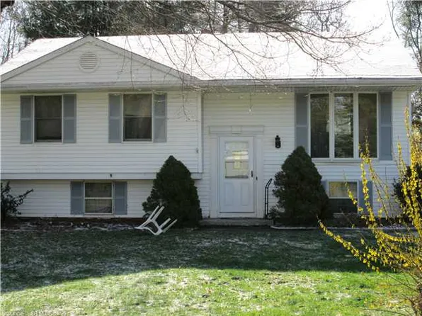 42 Glendale Ave, Middletown, CT 06457