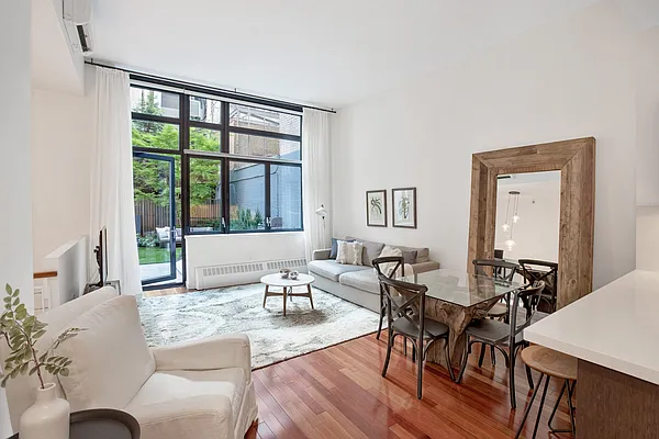 Sold by Compass | media 1