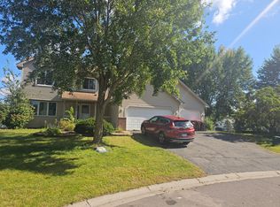 9633 Harkness Ave S, Cottage Grove, MN 55016