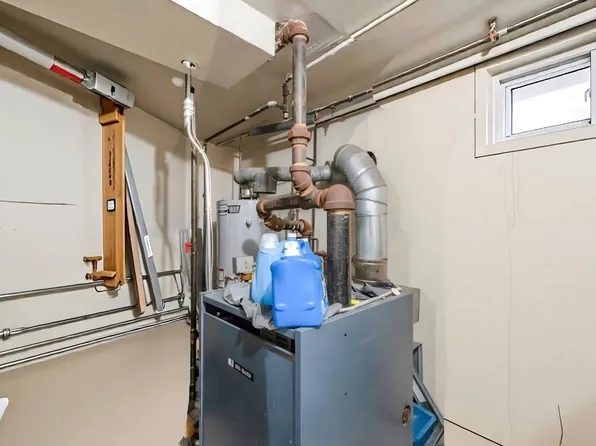 63-24 Alderton Street image 20 of 25