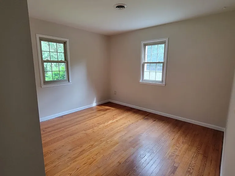 22547 Wood Branch Rd — Photo 12