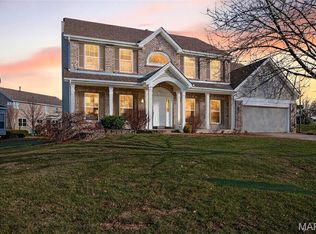 6945 Clayborne Dr, O'Fallon, MO 63368