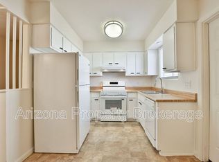 3934 E Piccadilly Rd APT 8, Phoenix, AZ 85018