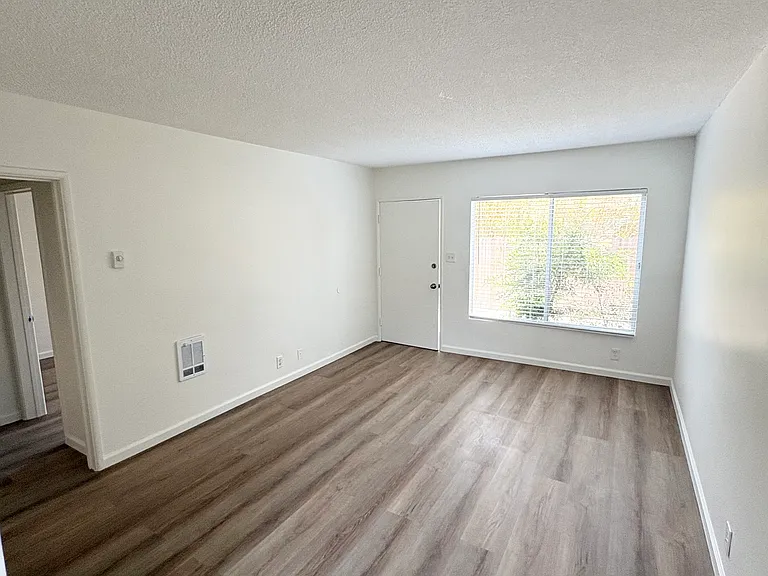 3700 E 4th St #2 — Photo 6