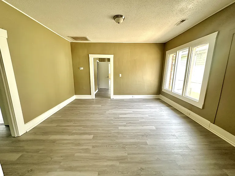 1204 15th Way SW — Photo 9