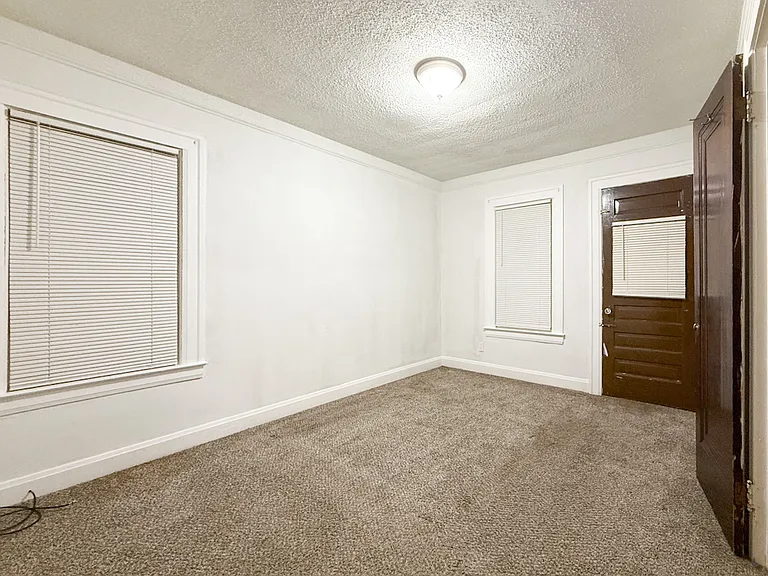 17214 Roselawn St #2 — Photo 17